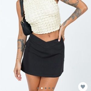 Princess Polly V Front Skort